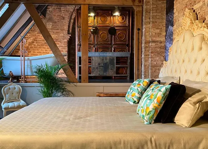 公寓式酒店 Walburgis Residenties 4*