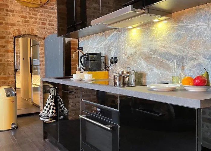 Walburgis Residenties 公寓式酒店 4*