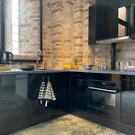 Walburgis Residenties מלון דירות