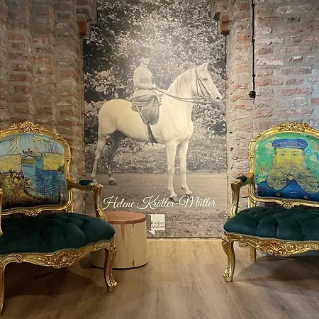 Walburgis Residenties 아파트호텔 아른헴