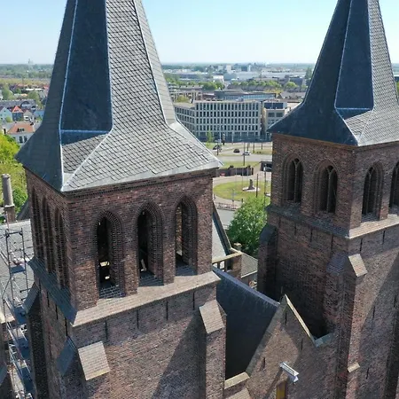 Walburgis Residenties Hotel apartamentowy 4*